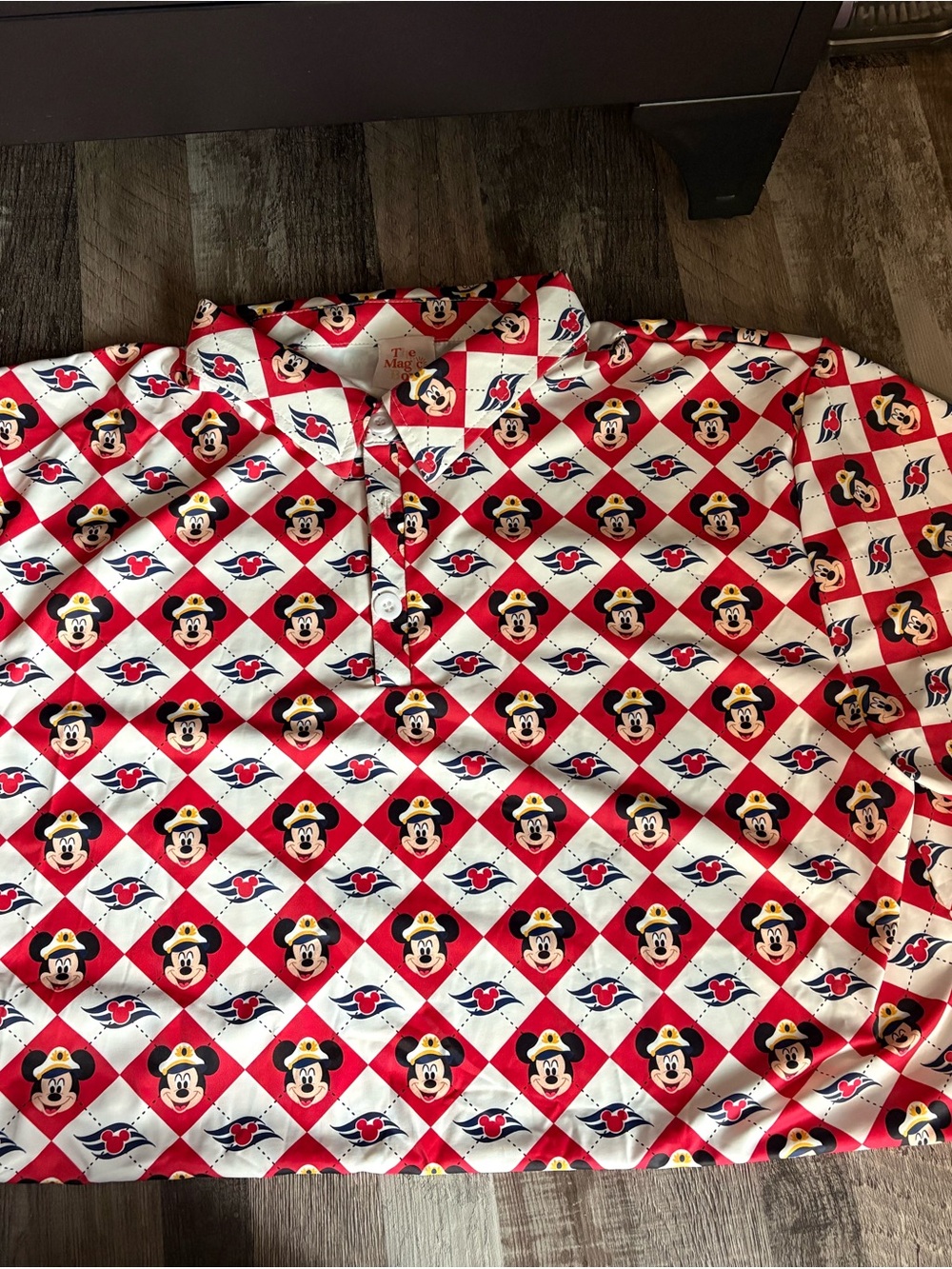 NWOT The Magic Box Men’s Polo